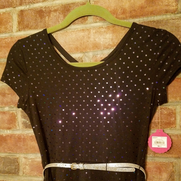 Simple Black Dress - Girl's Sz 14 / XL - Picture 2 of 3